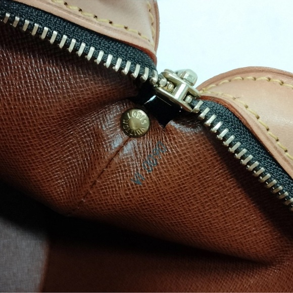 Authentic Louis Vuitton Drouot - Picture 8 of 10